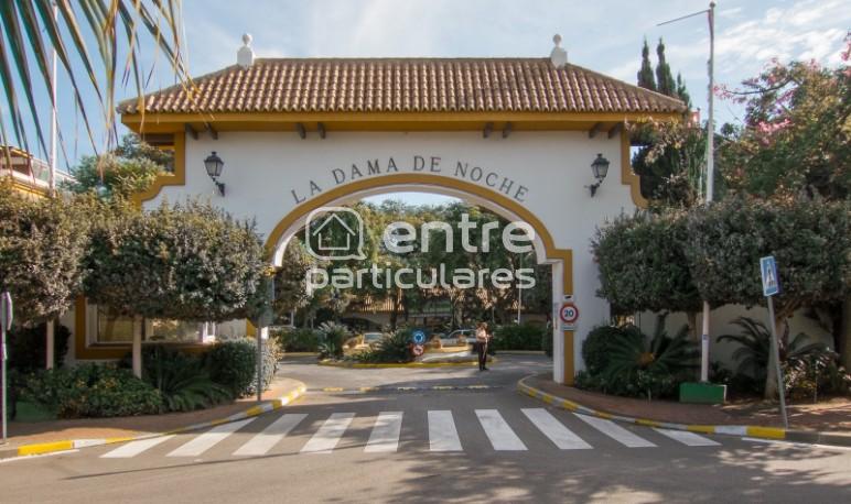 Venta de piso en urbanizacion de lujo en Marbella